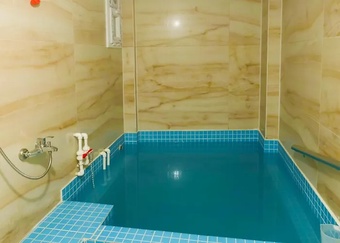 Hotel Merkuer *